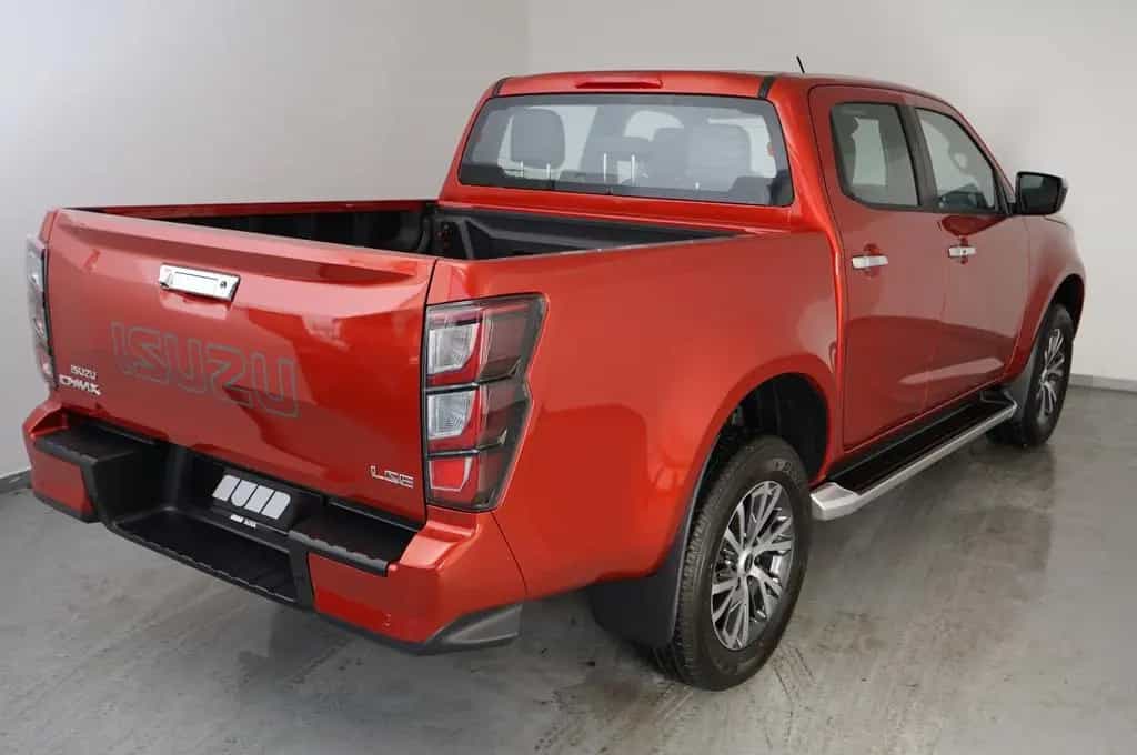 Isuzu D-Max Double Cab 4x4 LSE Pick-Up ISUZU Händler null-photo-2