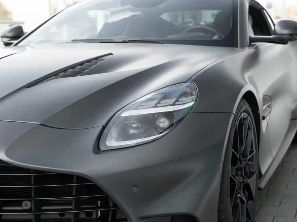 Aston Martin Vanquish Vorführwagen 01/2025-photo-19