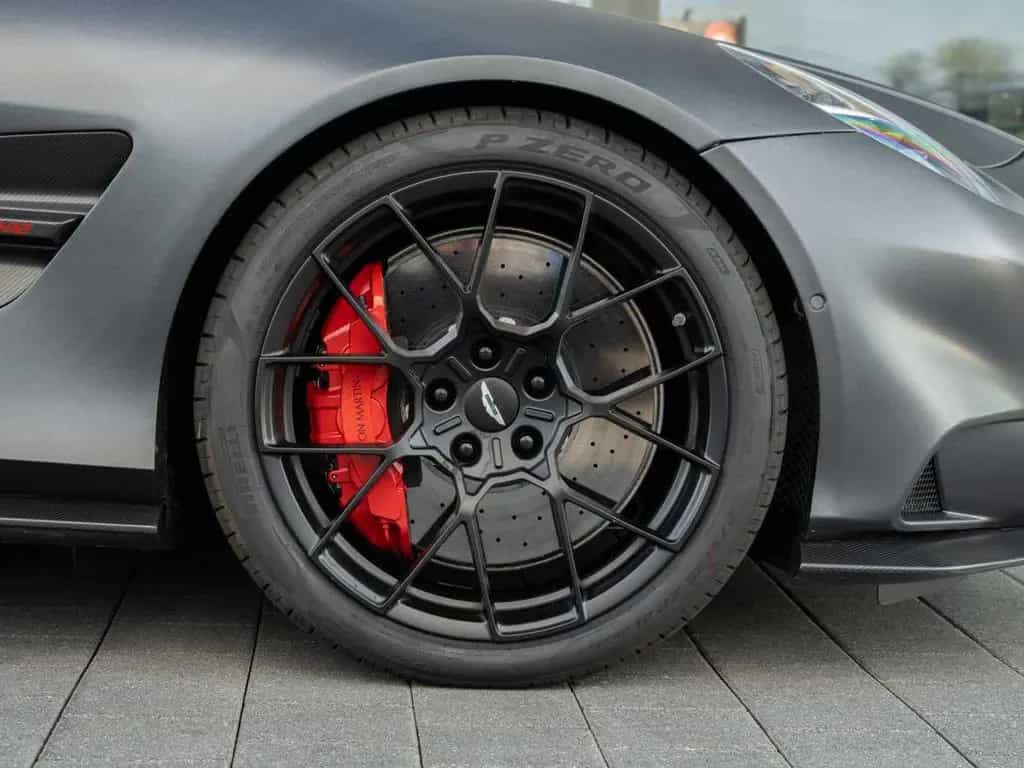 Aston Martin Vanquish Vorführwagen 01/2025-photo-3