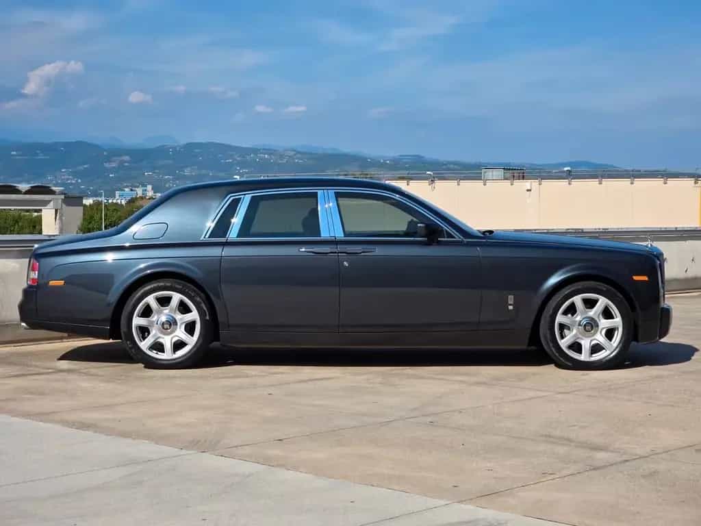 Rolls-Royce Phantom Rolls Royce Phantom 6.7 11/2009-photo-5