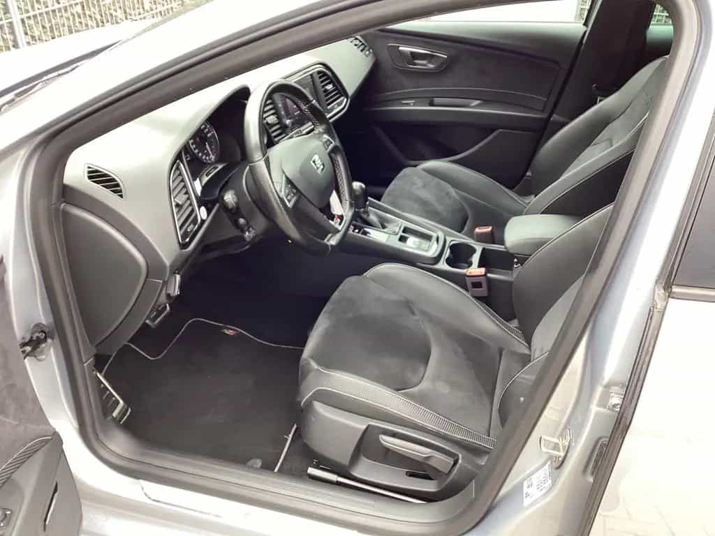 Seat Leon Cupra 300 DSG LED Navi 04/2018-photo-18