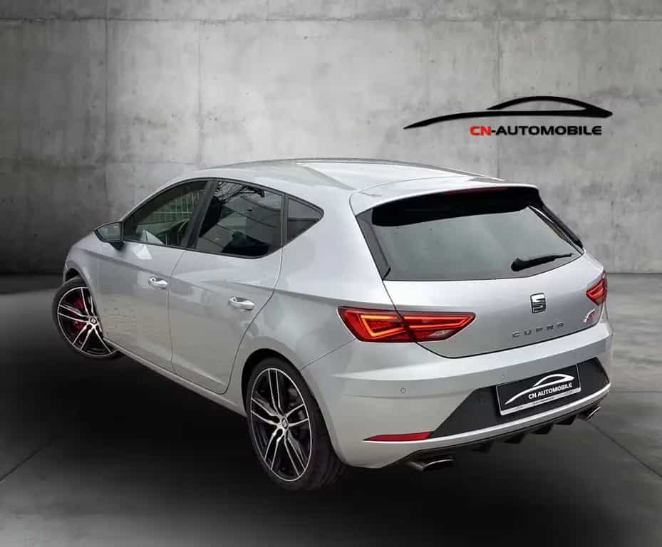 Seat Leon Cupra 300 DSG LED Navi 04/2018-photo-2