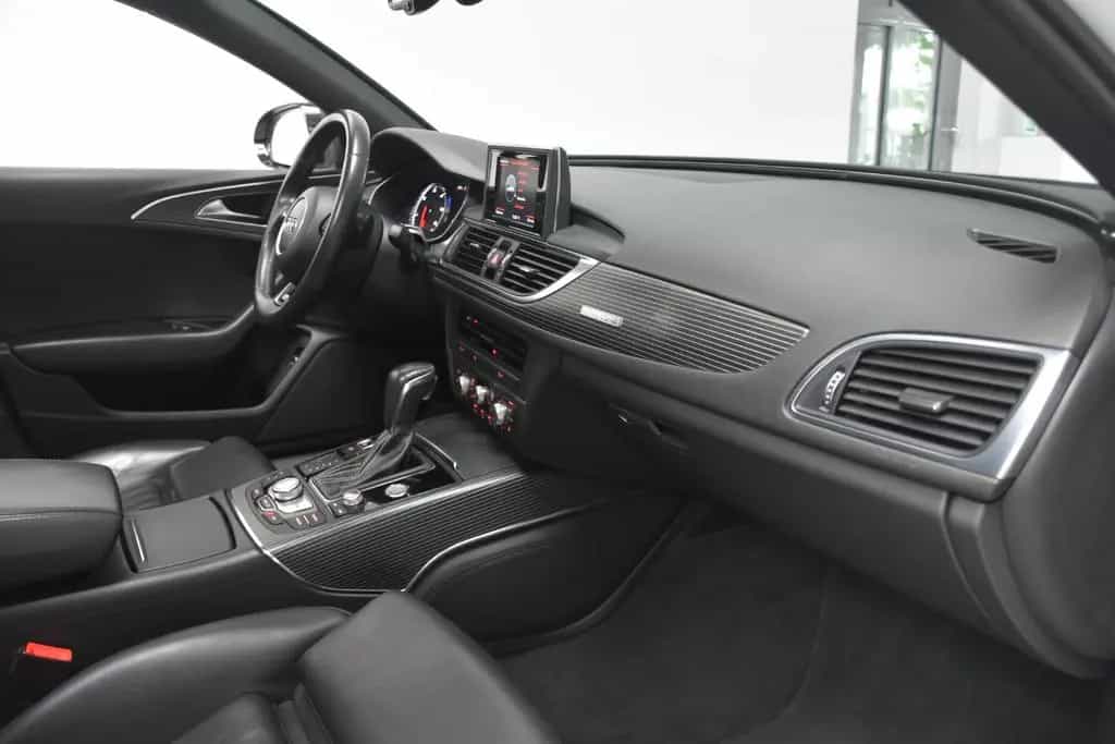 Audi A6 Avant 3.0 TDI Clean MLED Navi Leder SHZ PDC 10/2017-photo-13