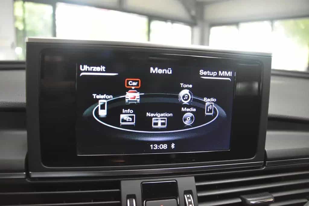 Audi A6 Avant 3.0 TDI Clean MLED Navi Leder SHZ PDC 10/2017-photo-19