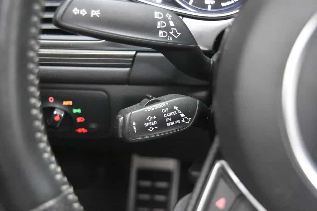 Audi A6 Avant 3.0 TDI Clean MLED Navi Leder SHZ PDC 10/2017-photo-26
