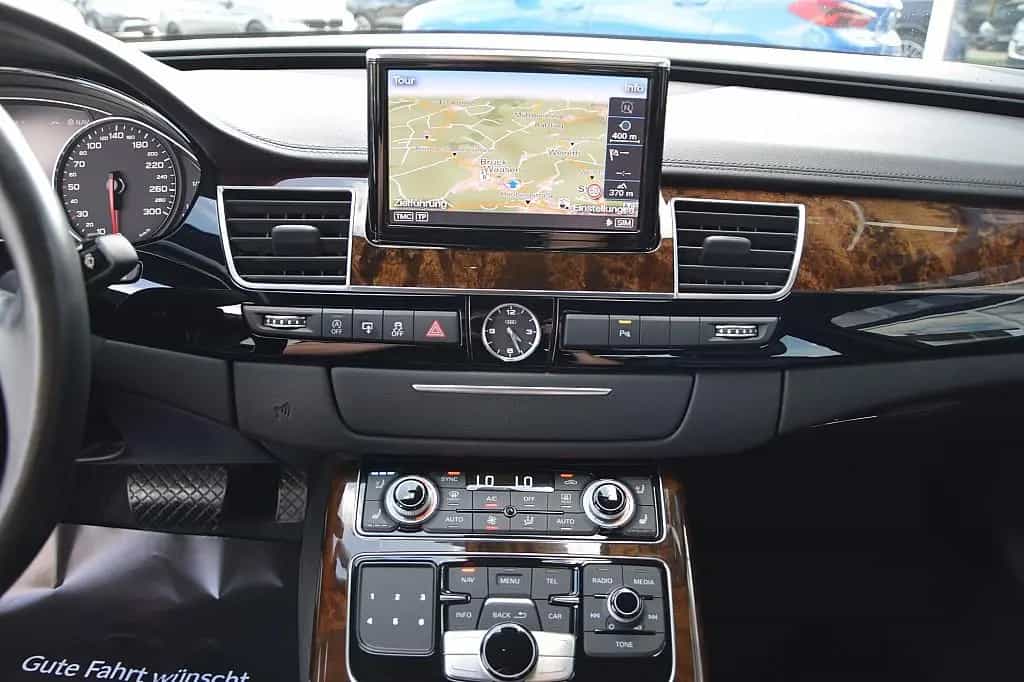 Audi A8 3,0 TDI clean Diesel quattro Tiptronic 08/2019-photo-8