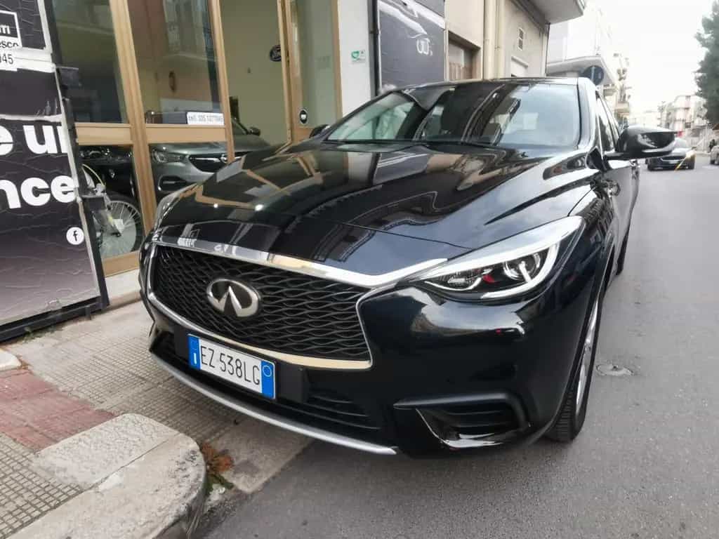 Infiniti Q30 1.5 diesel 110 cv PREMIUM FULL 04/2016-photo-5