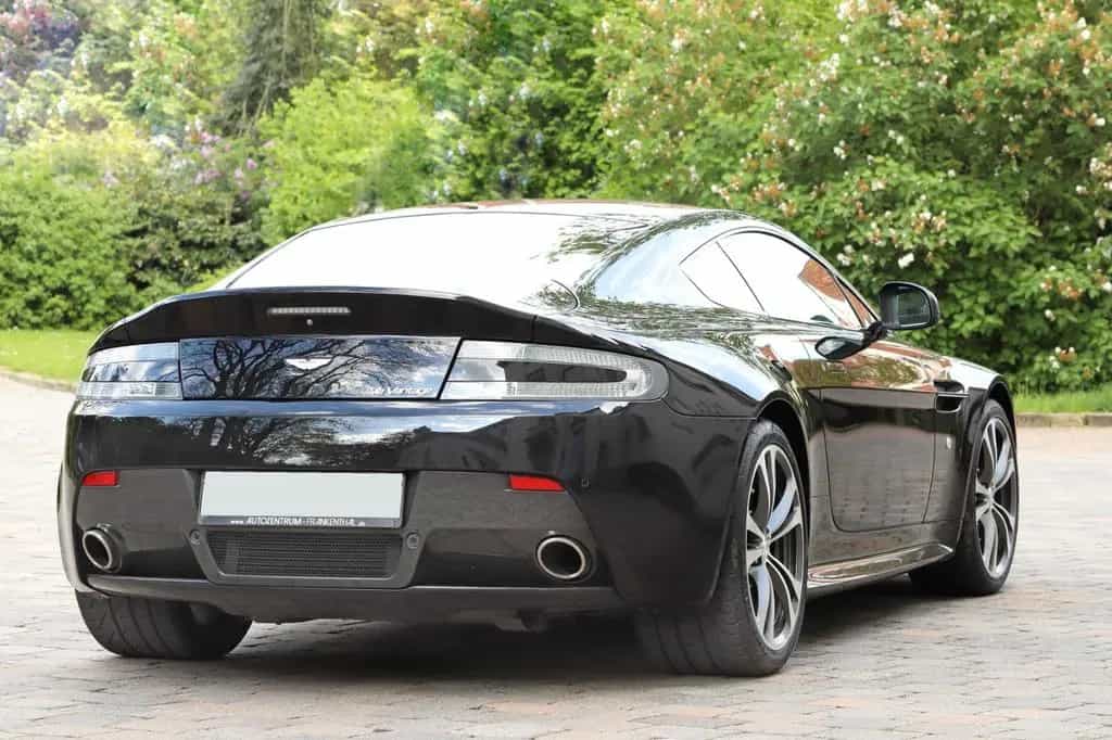 Aston Martin V12 Vantage - aus priv. Sammlung - Inspektion NE 10/2009-photo-3