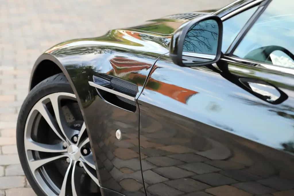 Aston Martin V12 Vantage - aus priv. Sammlung - Inspektion NE 10/2009-photo-6