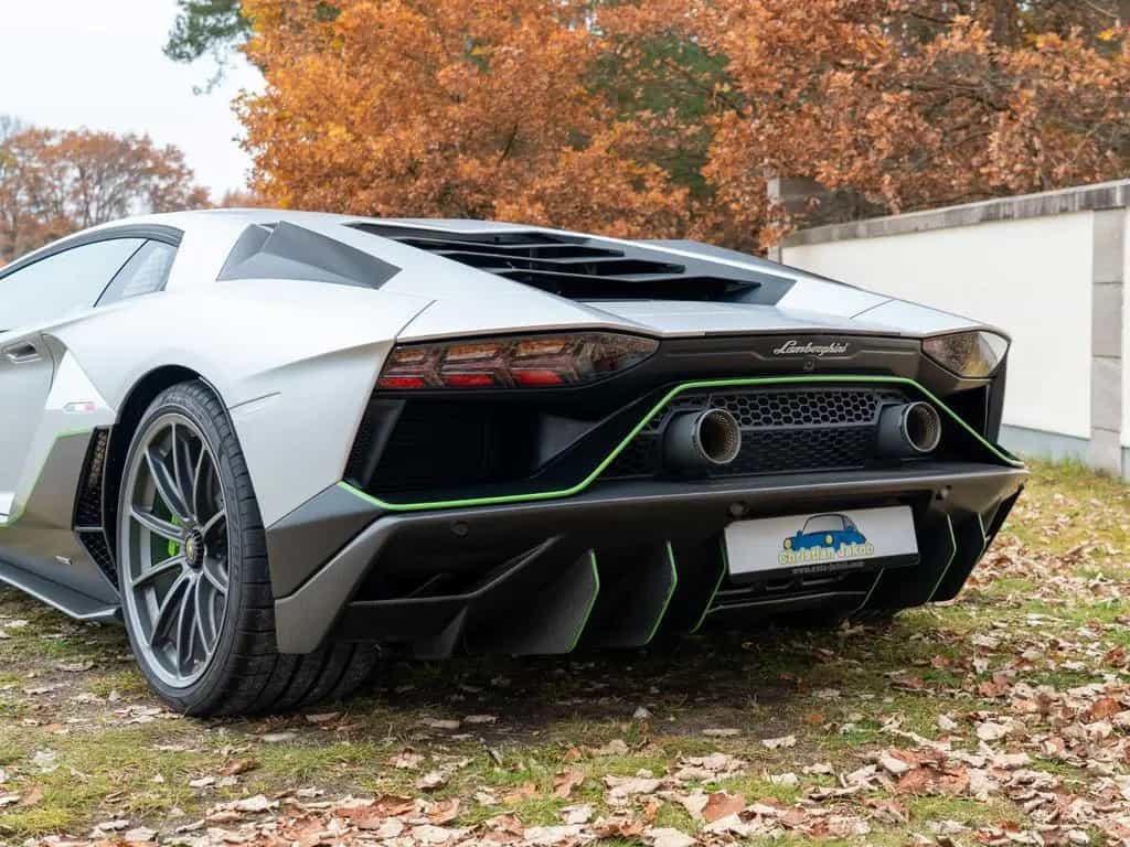 Lamborghini Aventador 04/2022-photo-16