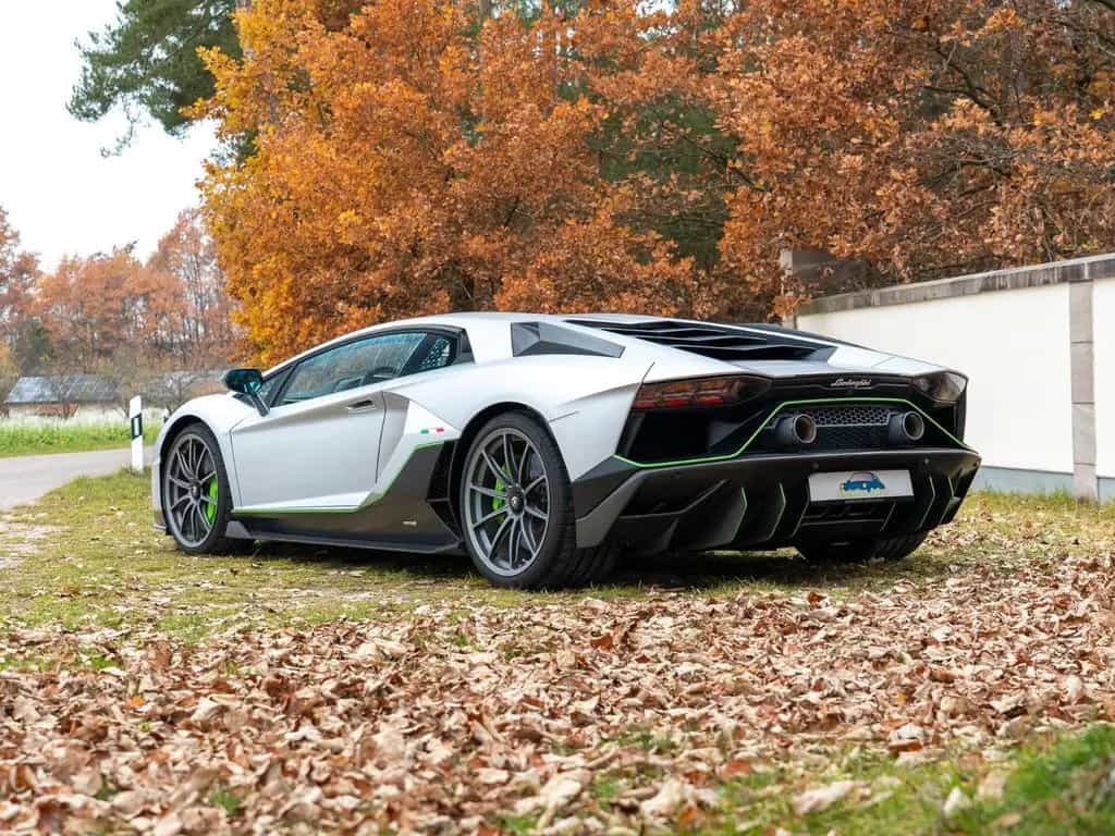 Lamborghini Aventador 04/2022-photo-5