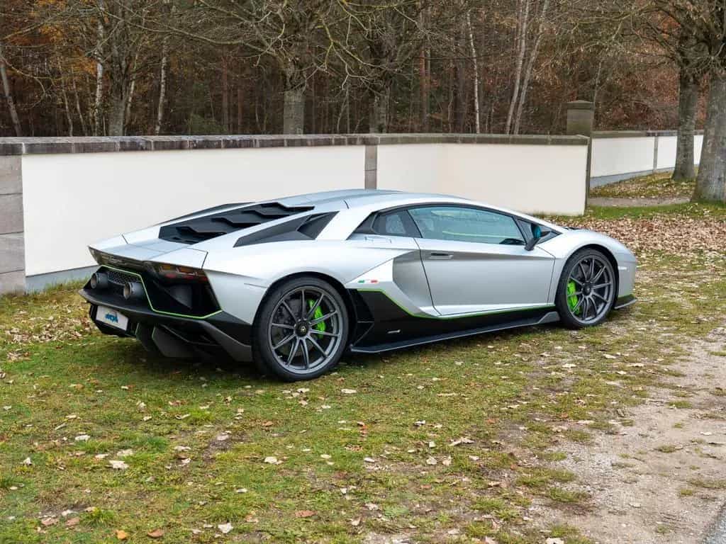 Lamborghini Aventador 04/2022-photo-6