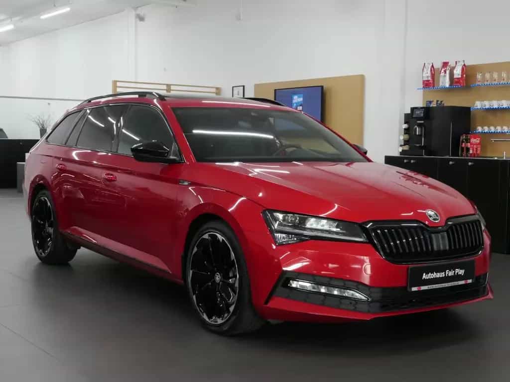 Skoda Superb Combi Sportl DSG/PANO/STANDHZG/AHK/U-FREI 11/2019-photo-0