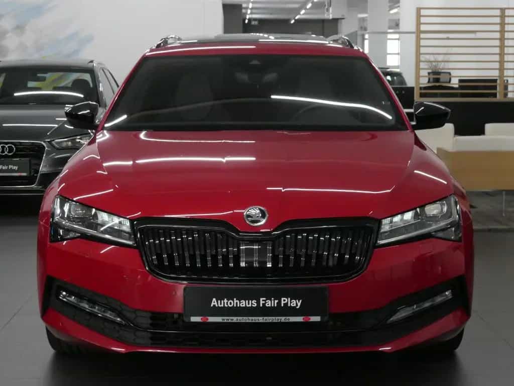 Skoda Superb Combi Sportl DSG/PANO/STANDHZG/AHK/U-FREI 11/2019-photo-1