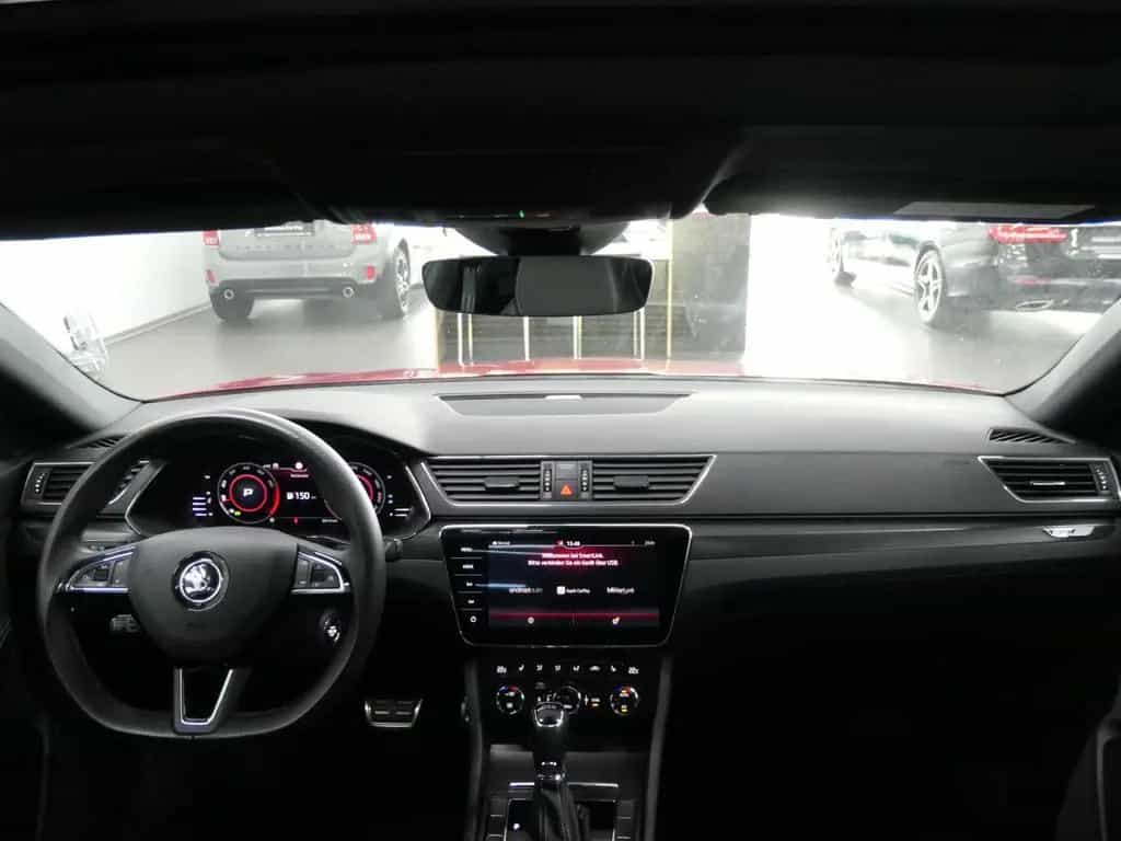 Skoda Superb Combi Sportl DSG/PANO/STANDHZG/AHK/U-FREI 11/2019-photo-10