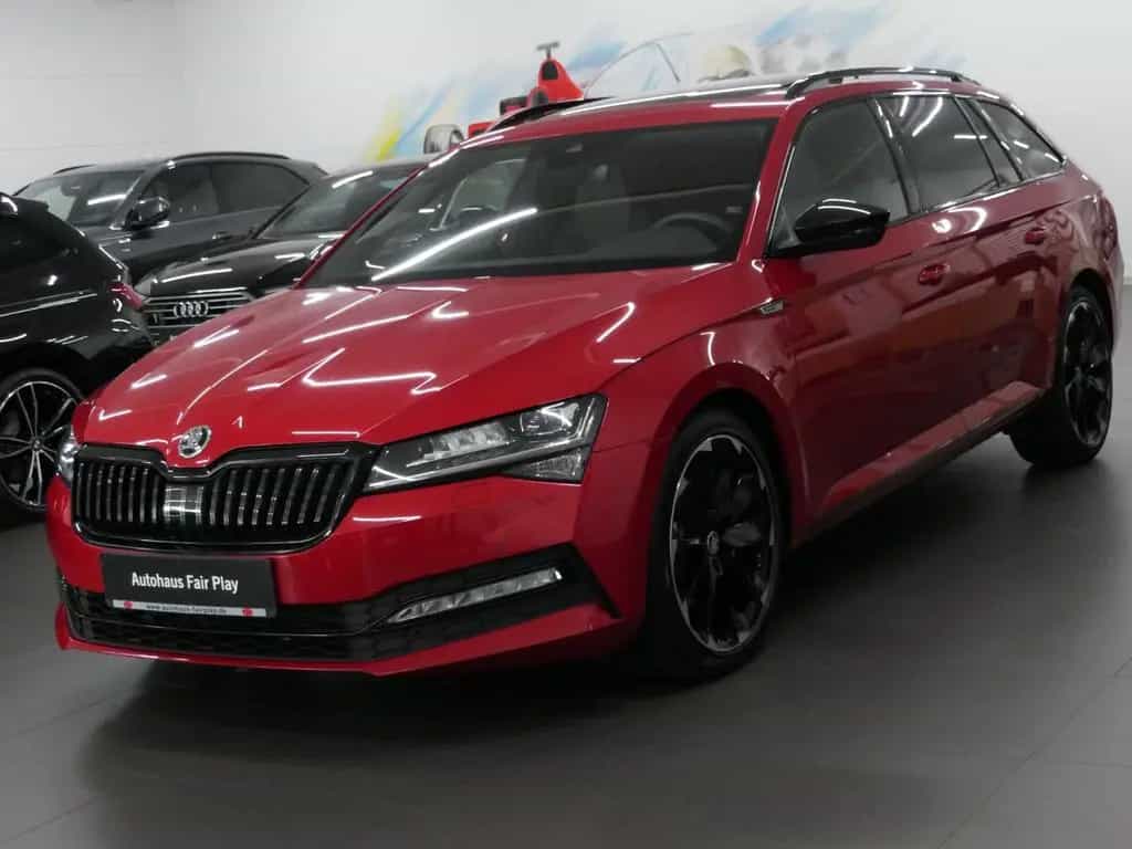 Skoda Superb Combi Sportl DSG/PANO/STANDHZG/AHK/U-FREI 11/2019-photo-2
