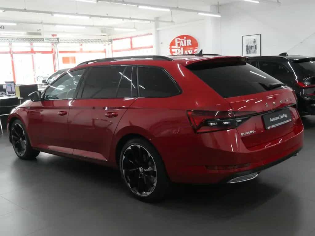 Skoda Superb Combi Sportl DSG/PANO/STANDHZG/AHK/U-FREI 11/2019-photo-5