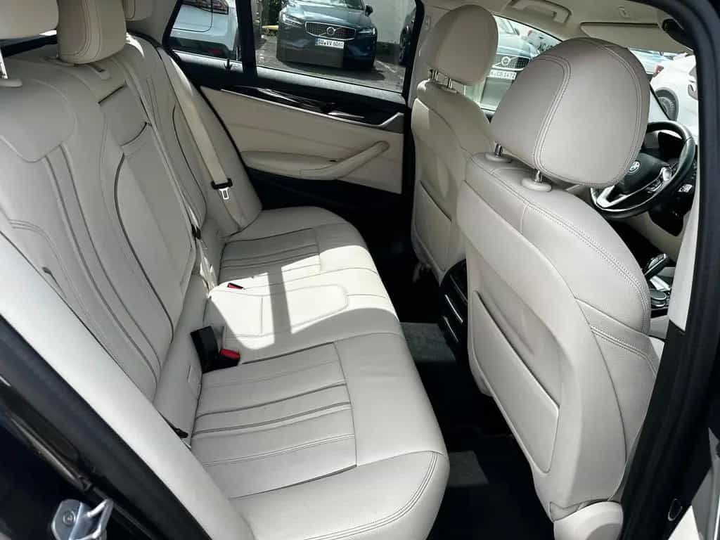 BMW 5 Series 520i Touring Luxury Line HiFi, Kamera, Keyless 12/2019-photo-14
