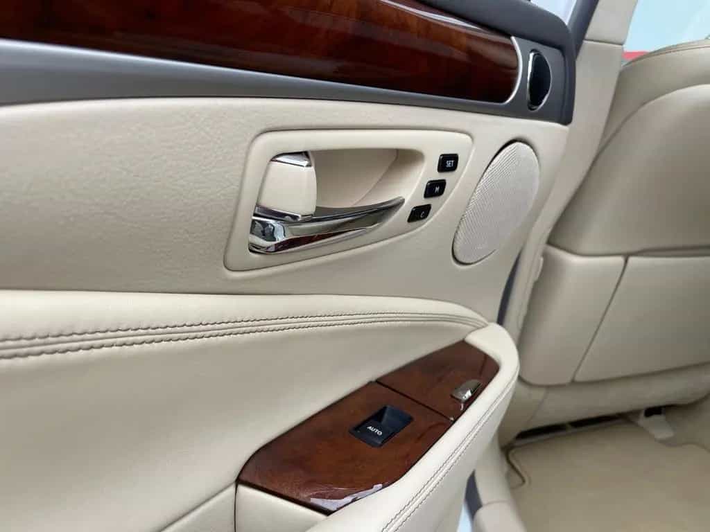 Lexus LS 600 h Luxury 04/2013-photo-11