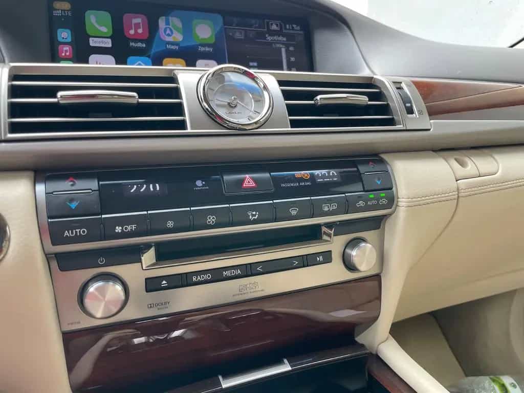 Lexus LS 600 h Luxury 04/2013-photo-5