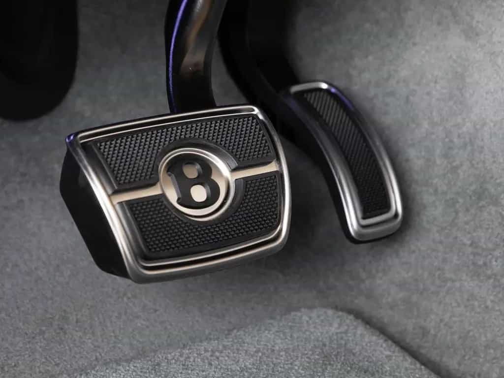 Bentley Bentayga Atelier Edition V8 von BENTLEY null-photo-22