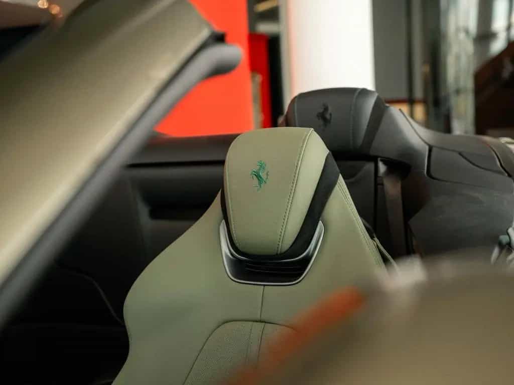 Ferrari Roma Spider MagneRide*360°-View*LED-Lenkrad 05/2024-photo-28