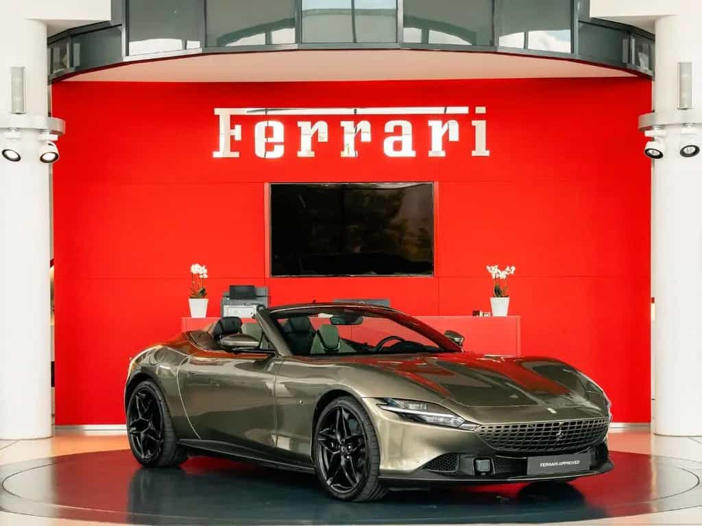 Ferrari Roma Spider MagneRide*360°-View*LED-Lenkrad 05/2024-photo-8