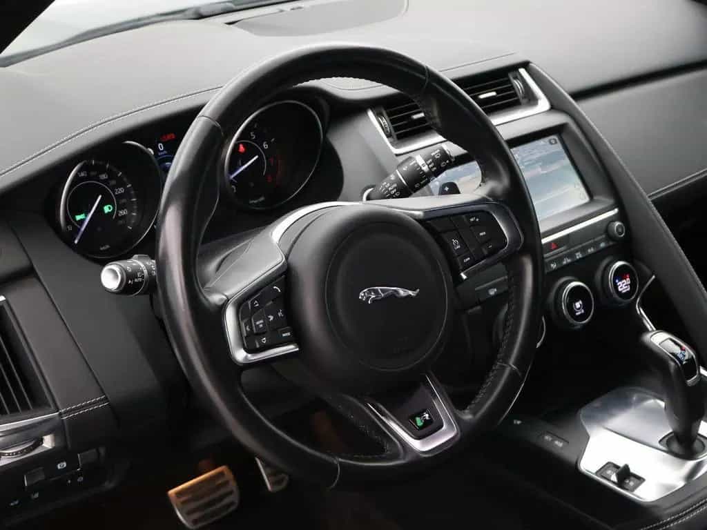 Jaguar E-Pace 2.0 TURBO P250 AWD R-DYNAMIC SE + PANORAM 01/2019-photo-24
