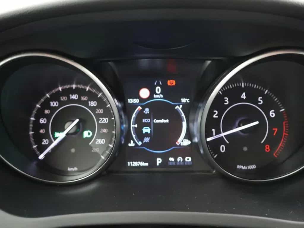 Jaguar E-Pace 2.0 TURBO P250 AWD R-DYNAMIC SE + PANORAM 01/2019-photo-41