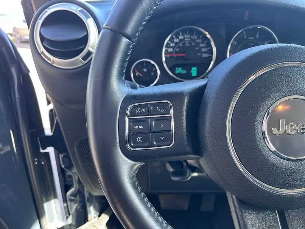 Jeep Wrangler Unlimited Sahara 2,8l CRD AUTOM. 05/2017-photo-17