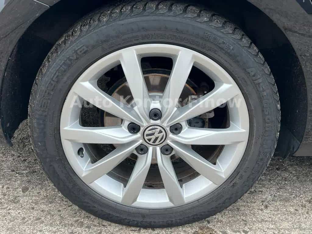 Volkswagen Golf VII Variant Highline *LED*AHZV* 08/2018-photo-18