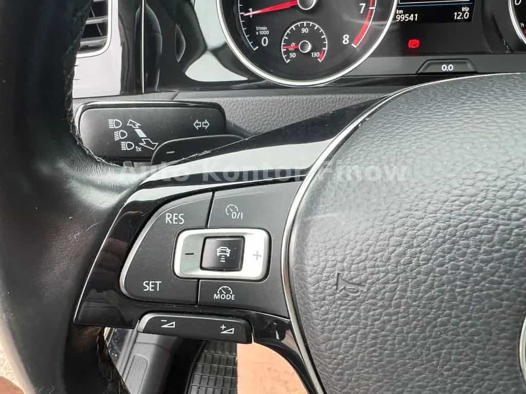 Volkswagen Golf VII Variant Highline *LED*AHZV* 08/2018-photo-9