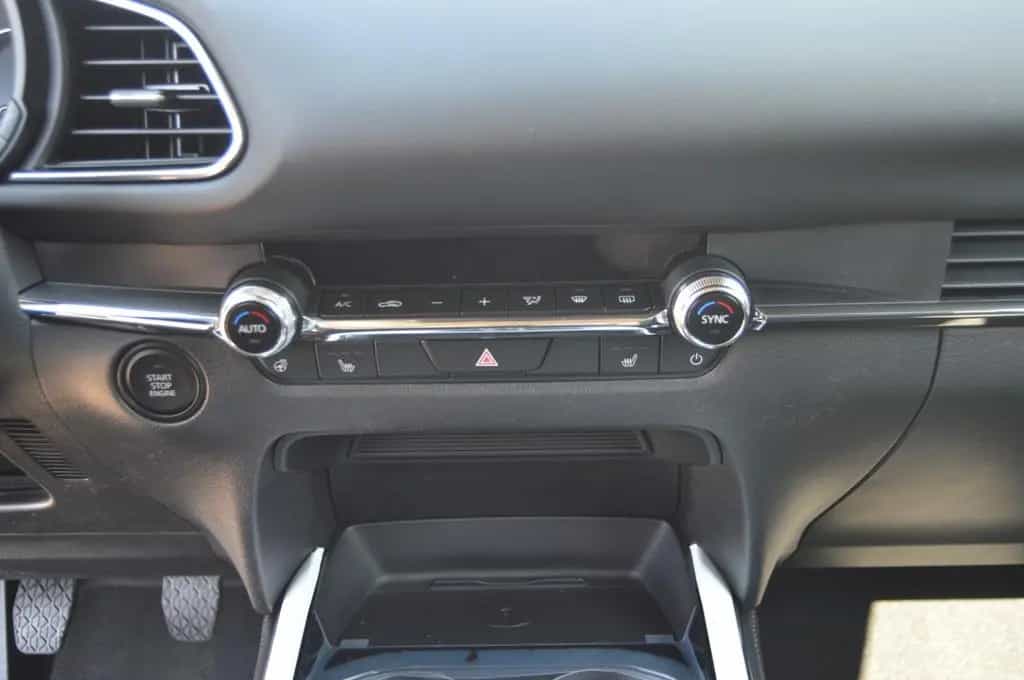 Mazda CX-30 SKYACTIV Benzin 140PS 6GS Centre-line Navi 05/2025-photo-16
