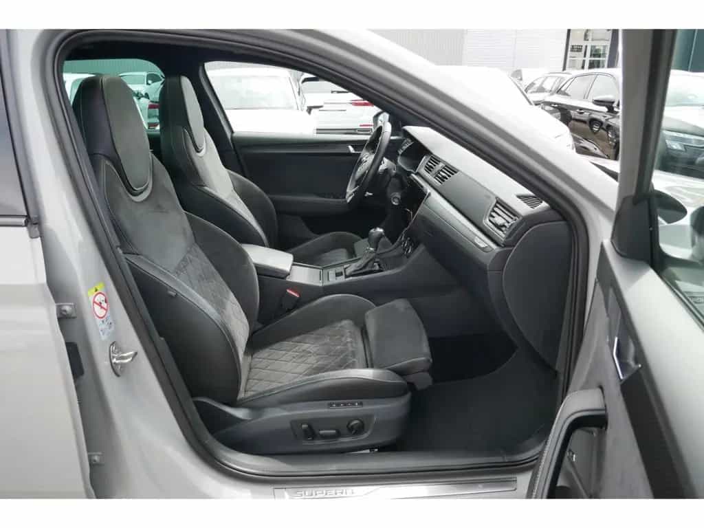 Skoda Superb SportLine 2.0 TSI Pano+LED+Virtual+ACC+AH 09/2021-photo-12