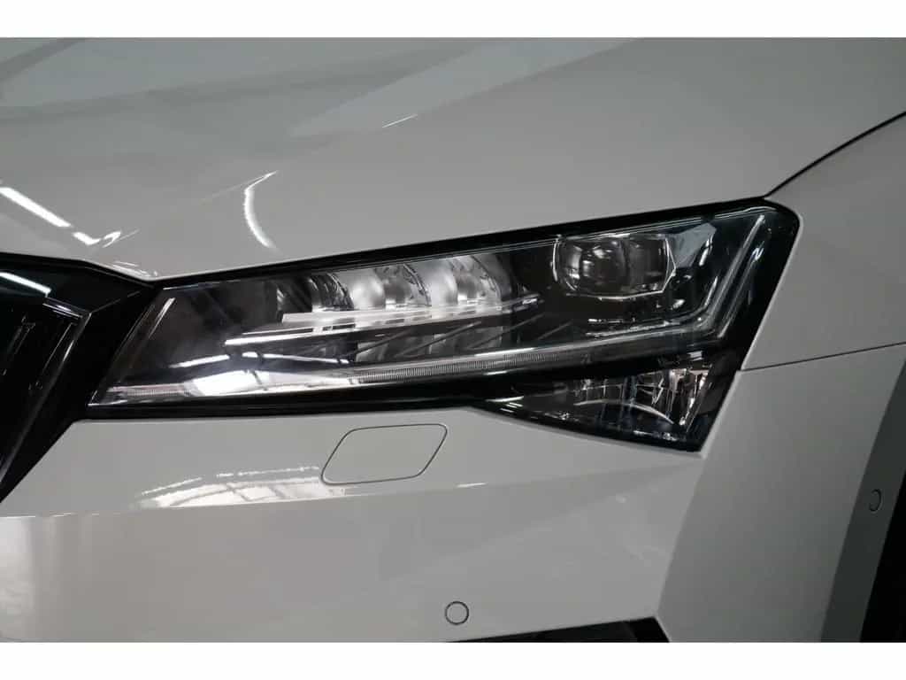 Skoda Superb SportLine 2.0 TSI Pano+LED+Virtual+ACC+AH 09/2021-photo-17