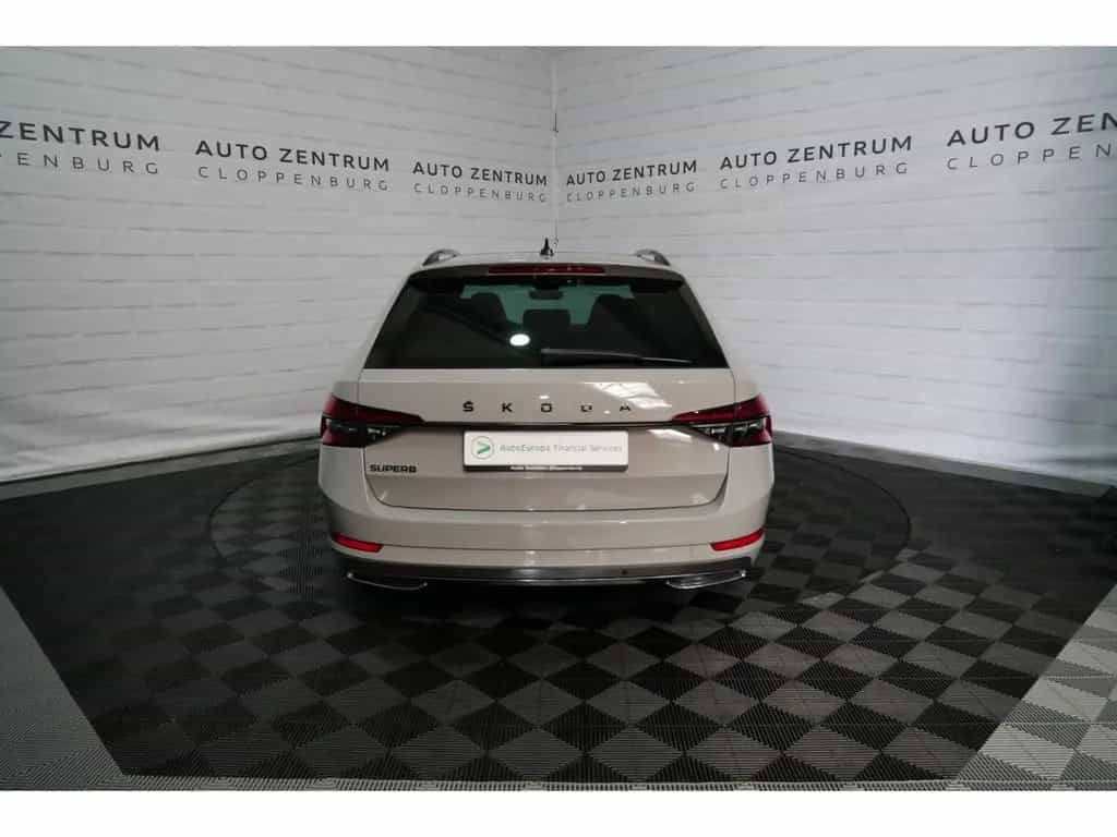 Skoda Superb SportLine 2.0 TSI Pano+LED+Virtual+ACC+AH 09/2021-photo-3