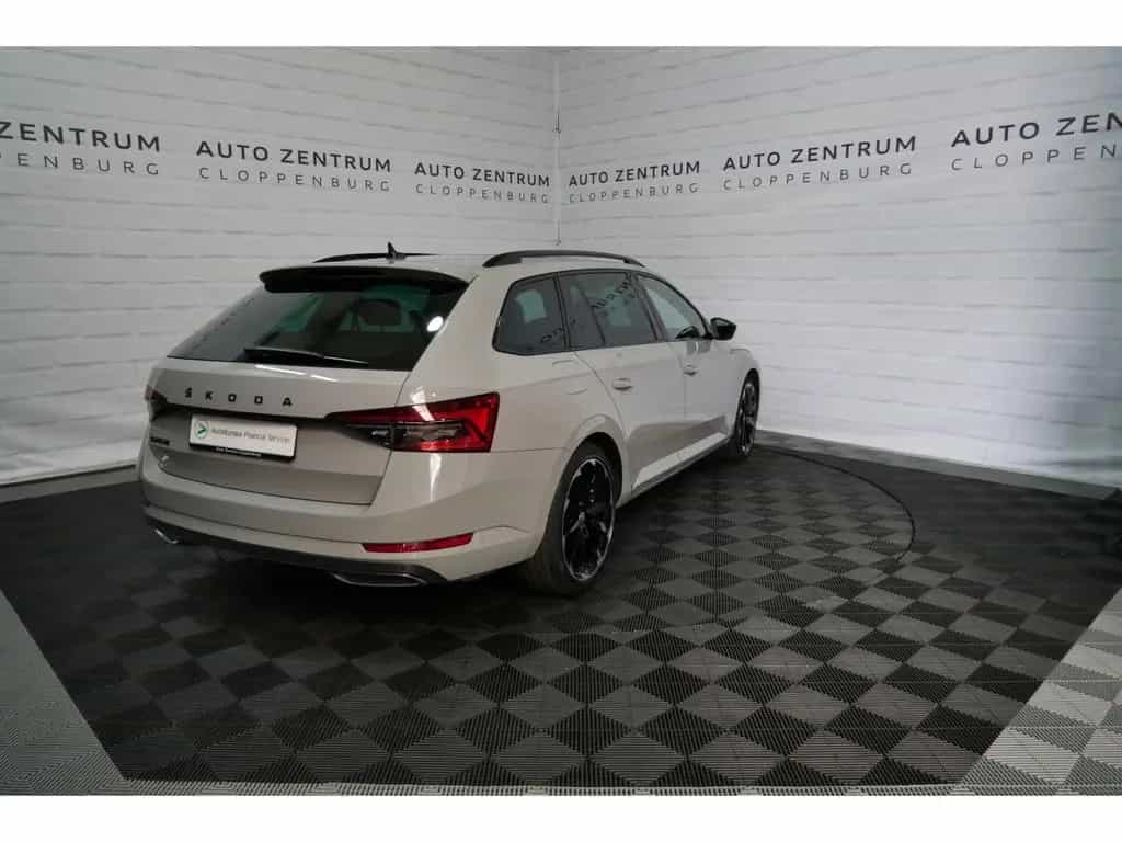Skoda Superb SportLine 2.0 TSI Pano+LED+Virtual+ACC+AH 09/2021-photo-4