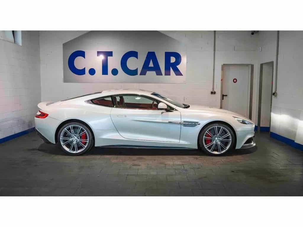 Aston Martin Vanquish Coupe 6.0 V12 Automatik Carbon B&O 01/2014-photo-3