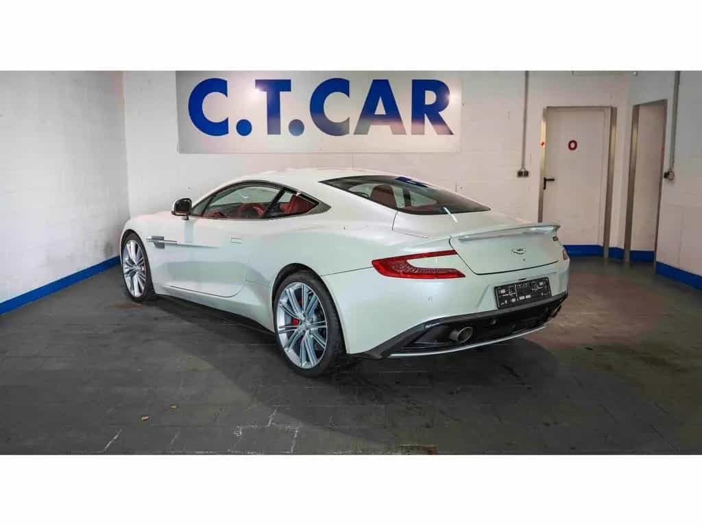 Aston Martin Vanquish Coupe 6.0 V12 Automatik Carbon B&O 01/2014-photo-4