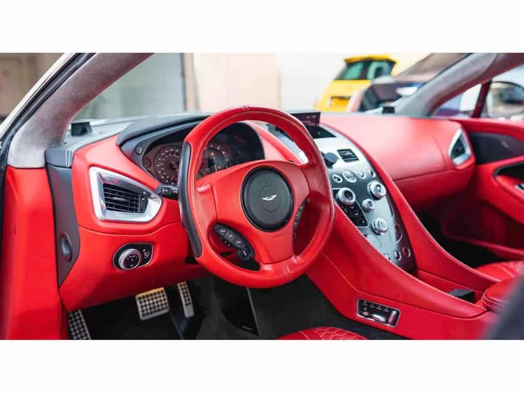 Aston Martin Vanquish Coupe 6.0 V12 Automatik Carbon B&O 01/2014-photo-8