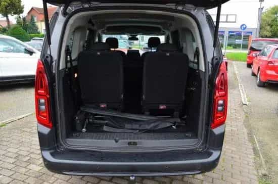 Citroën Berlingo 1.5 BlueHDi 130 FAP Shine XL 7 Sitze N 04/2020-photo-17