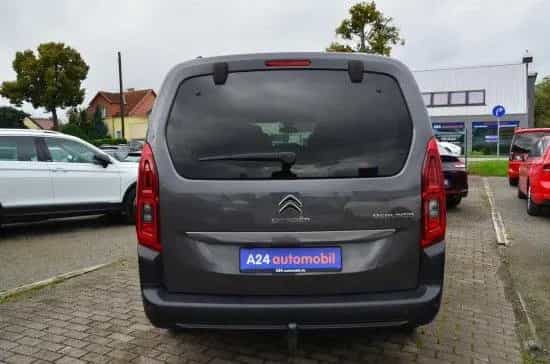 Citroën Berlingo 1.5 BlueHDi 130 FAP Shine XL 7 Sitze N 04/2020-photo-21