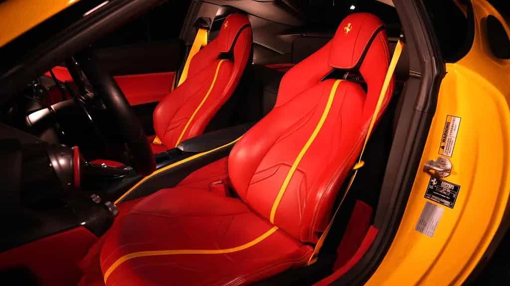 Ferrari 812 Superfast 01/2021-photo-10
