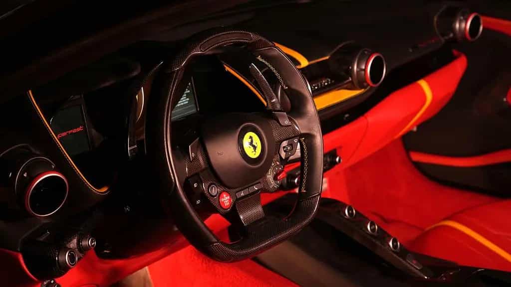Ferrari 812 Superfast 01/2021-photo-13