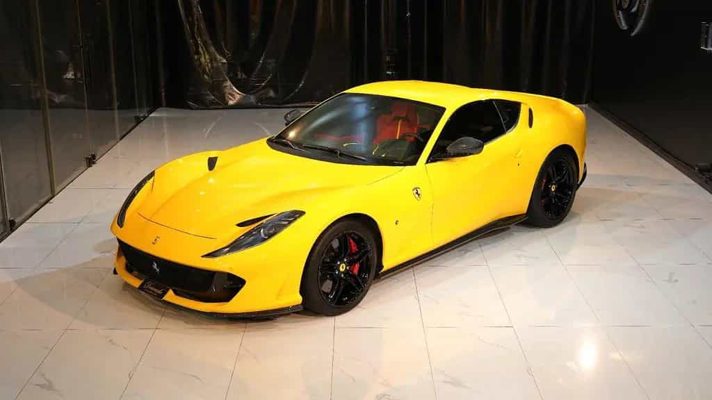 Ferrari 812 Superfast 01/2021-photo-8