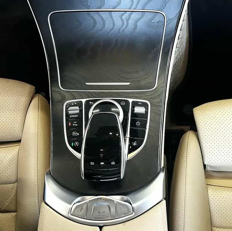 Mercedes-Benz C 300 Cabrio AMG-LINE NAVI MILD-HYBRID KEYLESS 01/2020-photo-17