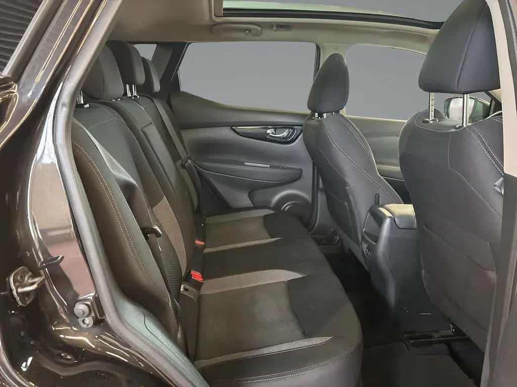Nissan Qashqai 1.3 DIG-T N-Connecta PANO+NAVI+TEMPOMAT 11/2020-photo-11