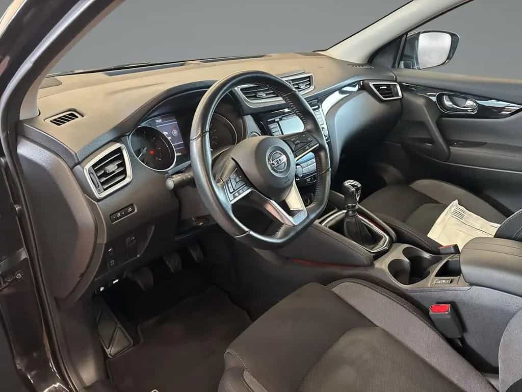 Nissan Qashqai 1.3 DIG-T N-Connecta PANO+NAVI+TEMPOMAT 11/2020-photo-6