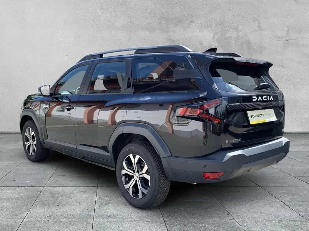 Dacia Bigster EXPRESSION MILD HYBRID 130 4x4 SHZ+KLIMA 07/2025-photo-1