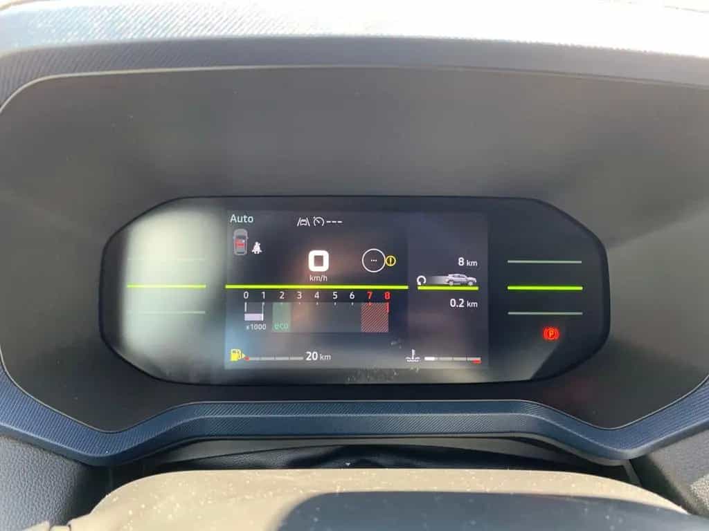 Dacia Bigster EXPRESSION MILD HYBRID 130 4x4 SHZ+KLIMA 07/2025-photo-14